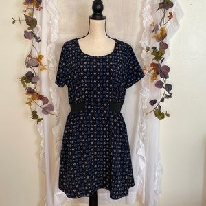 Metaphor‎ Black Printed Short Sleeve Dress Size 14